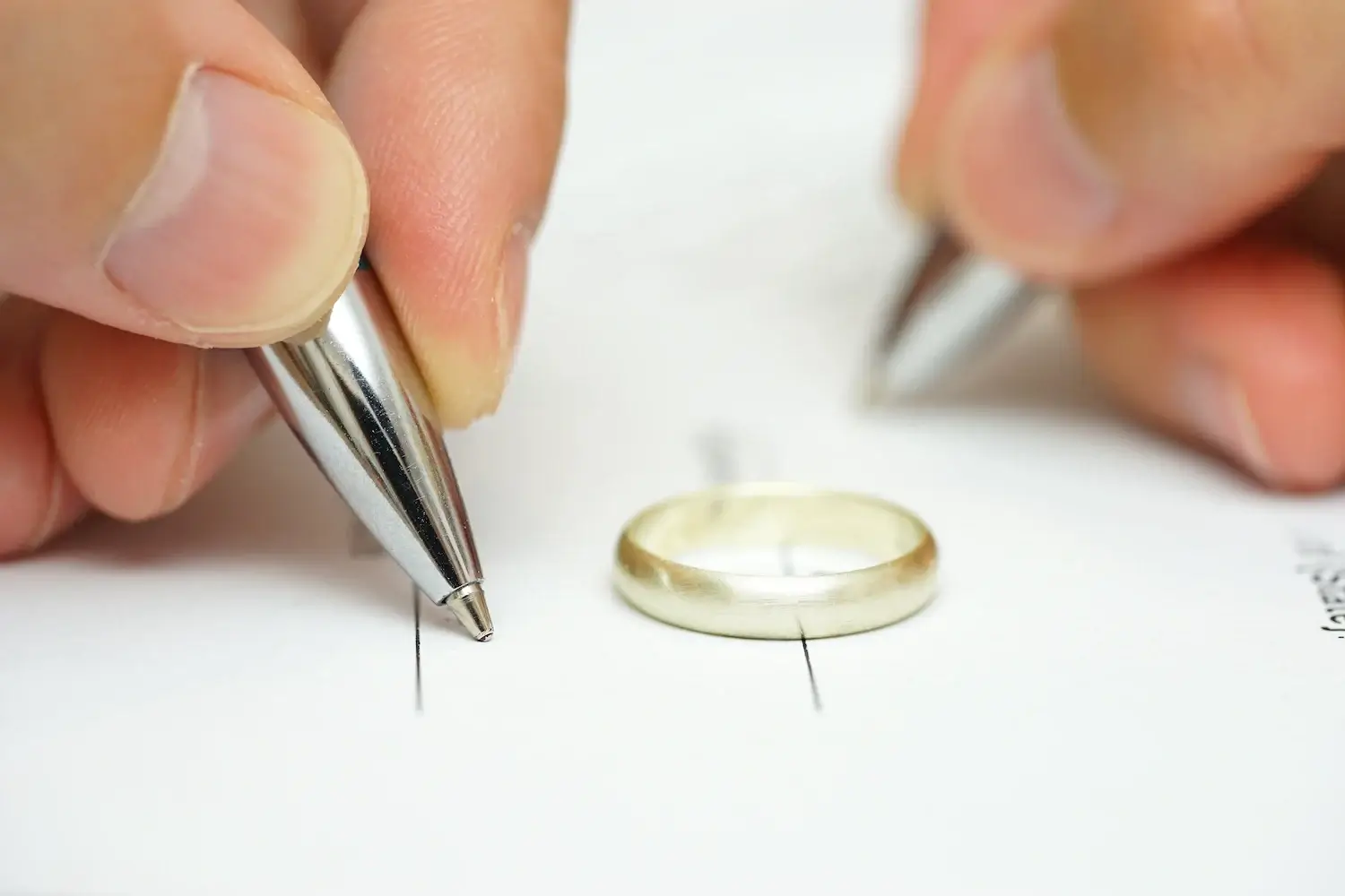 Strengthening Your Position in Divorce Negotiations with Professional Mediation Ashford